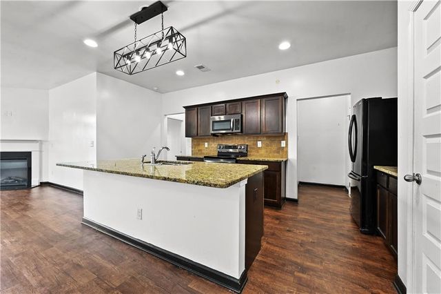 11805 Lovejoy Crossing Boulevard, Hampton, GA 30228