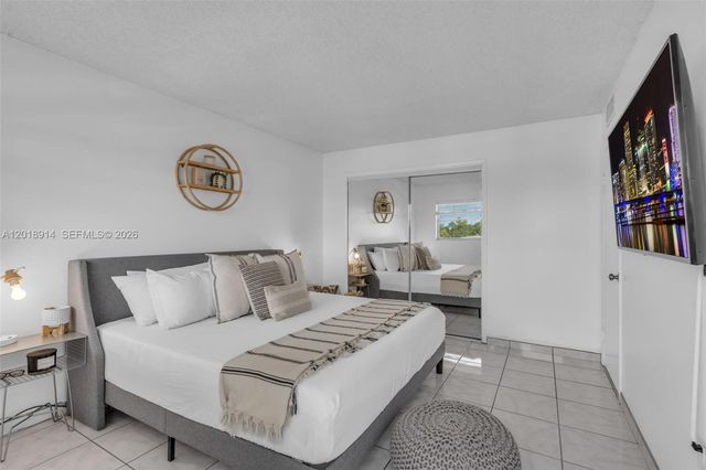 1720 Jefferson St 306, Hollywood, FL 33020