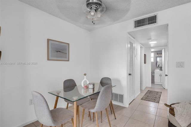 1720 Jefferson St 306, Hollywood, FL 33020