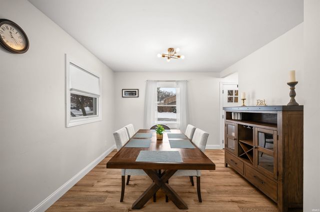 52191 Carriage Hills Drive, South Bend, IN 46635