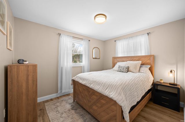 52191 Carriage Hills Drive, South Bend, IN 46635