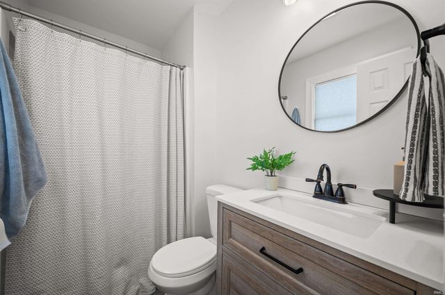 52191 Carriage Hills Drive, South Bend, IN 46635