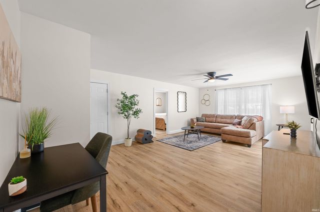 52191 Carriage Hills Drive, South Bend, IN 46635