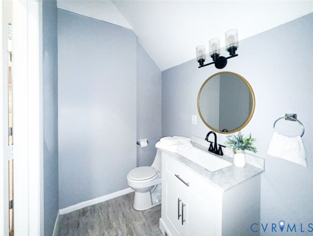 3004 S Ridge Dr, Midlothian, VA 23112