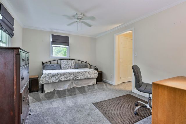 9 Candy Lane, Merrimack, NH 03054