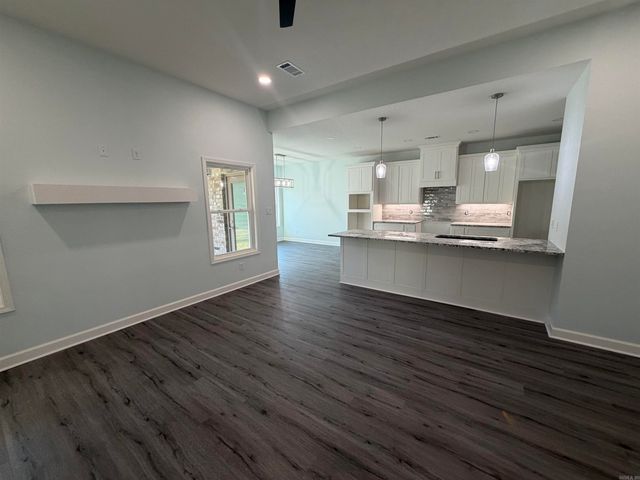 1176 Duke Drive, Bauxite, AR 72011