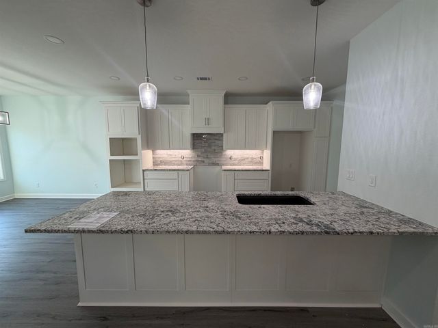 1176 Duke Drive, Bauxite, AR 72011