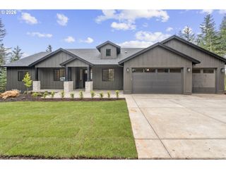 12655 Ne GREENLEAF Dr, Newberg, OR 97132