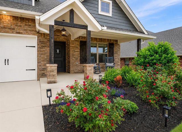 712 NW 199th Street, Edmond, OK 73012