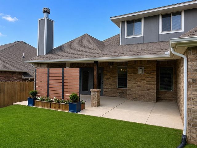 712 NW 199th Street, Edmond, OK 73012