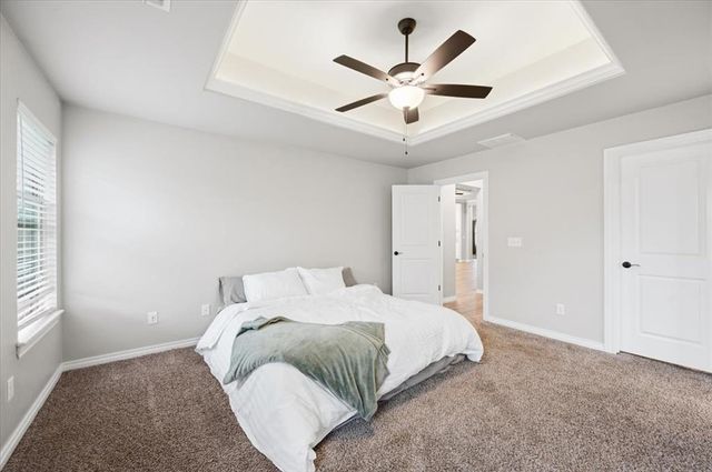 712 NW 199th Street, Edmond, OK 73012