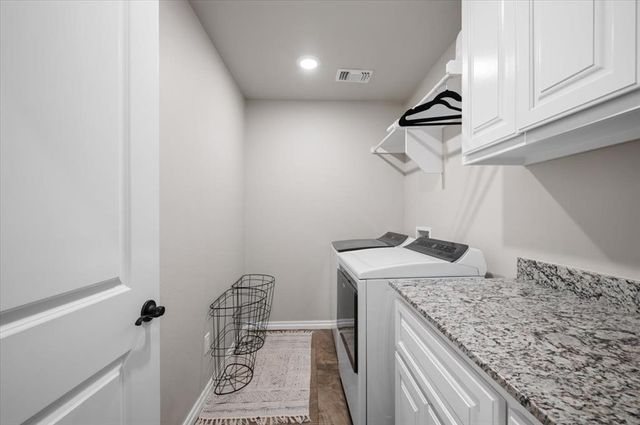 712 NW 199th Street, Edmond, OK 73012