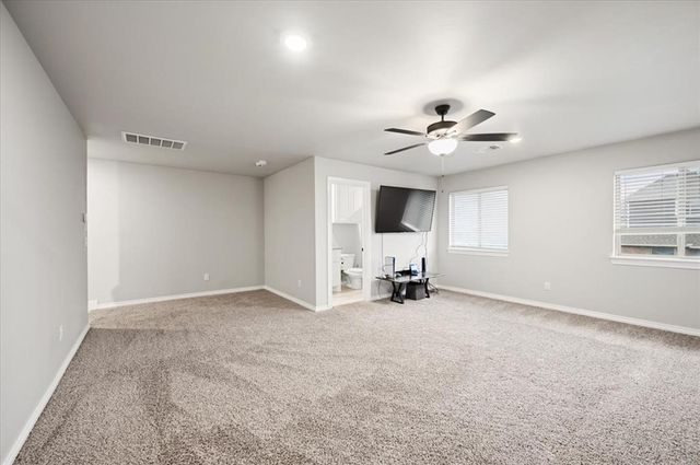 712 NW 199th Street, Edmond, OK 73012