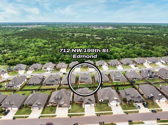712 NW 199th Street, Edmond, OK 73012