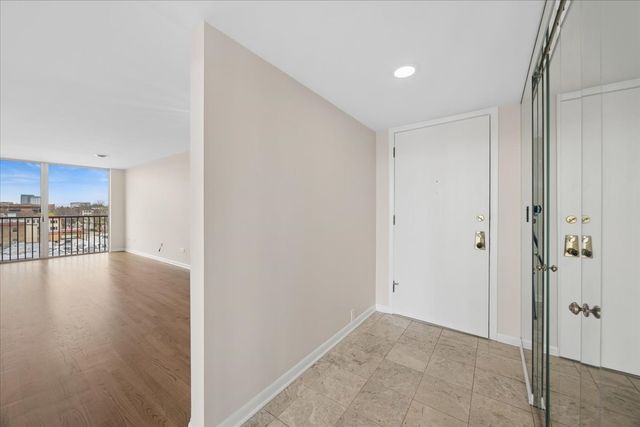 424 Park Avenue 501, River Forest, IL 60305