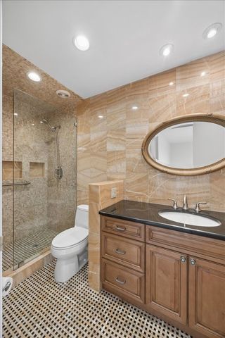 424 Park Avenue 501, River Forest, IL 60305