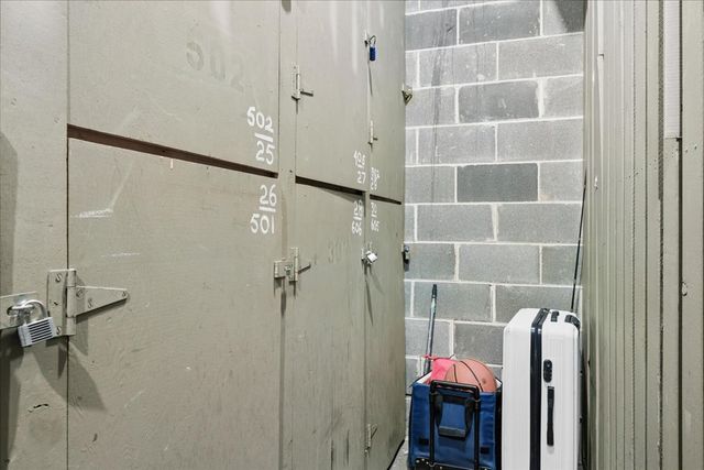 424 Park Avenue 501, River Forest, IL 60305