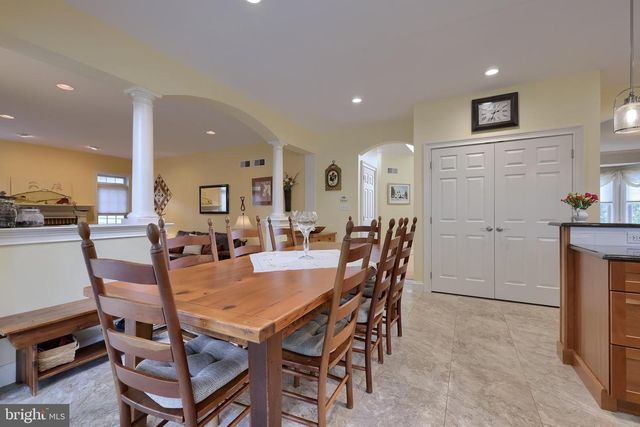 391 ECKER DR, Lititz, PA 17543