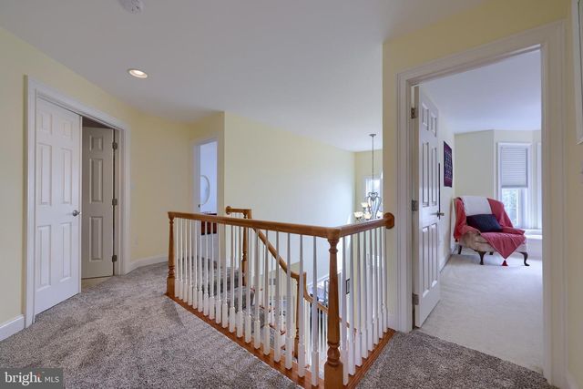 391 ECKER DR, Lititz, PA 17543