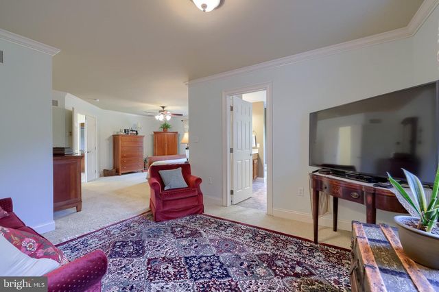 391 ECKER DR, Lititz, PA 17543