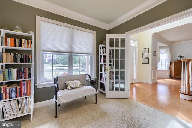 391 ECKER DR, Lititz, PA 17543