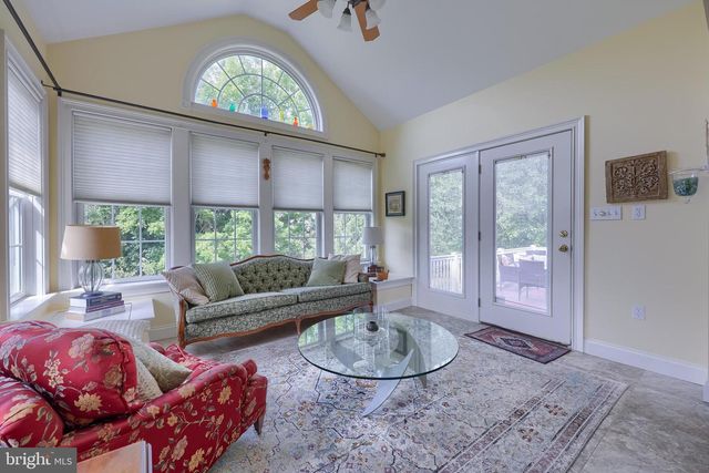 391 ECKER DR, Lititz, PA 17543