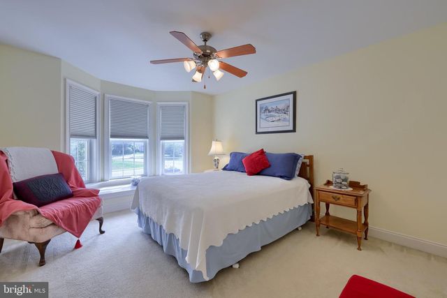 391 ECKER DR, Lititz, PA 17543