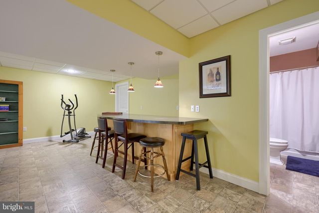 391 ECKER DR, Lititz, PA 17543