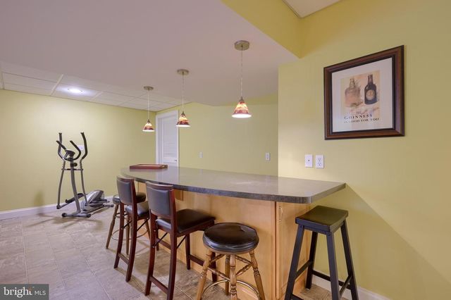 391 ECKER DR, Lititz, PA 17543