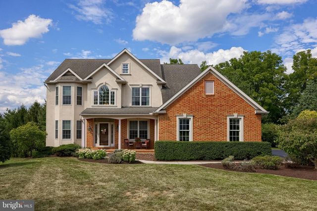 391 ECKER DR, Lititz, PA 17543