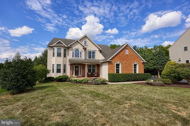 391 ECKER DR, Lititz, PA 17543