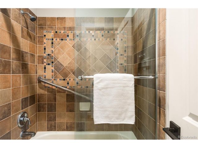 19319 W 57th Pl, Golden, CO 80403