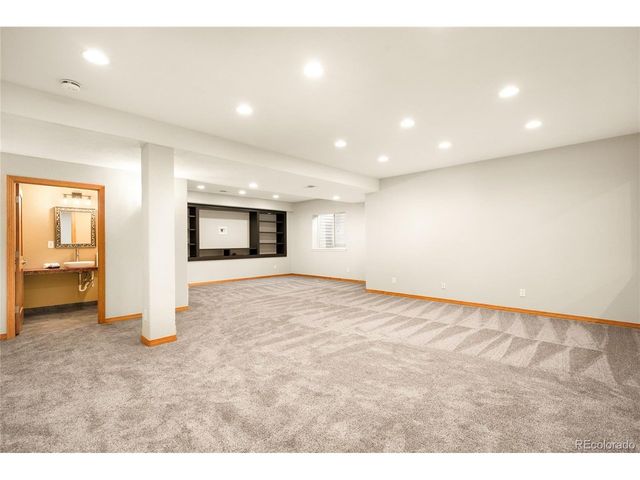 19319 W 57th Pl, Golden, CO 80403