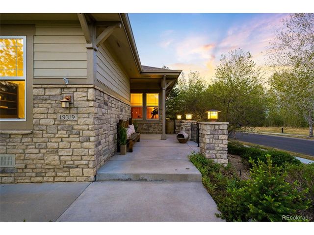 19319 W 57th Pl, Golden, CO 80403
