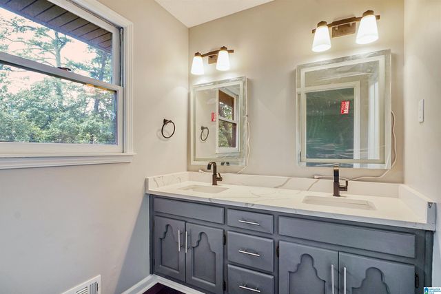 2104 NW 11TH PLACE, Birmingham, AL 35215