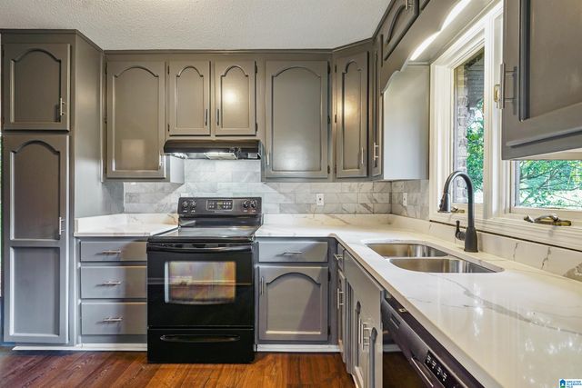 2104 NW 11TH PLACE, Birmingham, AL 35215