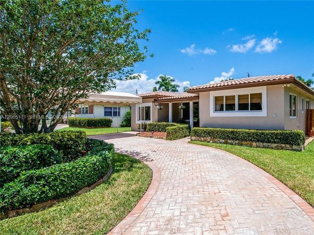 939 Washington Street, Hollywood, FL 33019