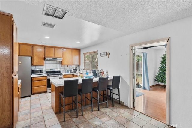 7330 Eugenia, Fontana, CA 92336