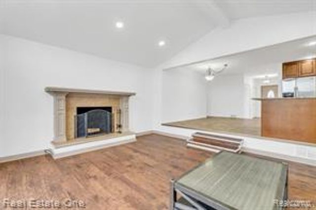 50500 Card Road, Macomb, MI 48044