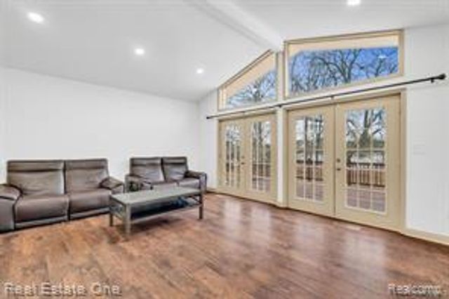 50500 Card Road, Macomb, MI 48044