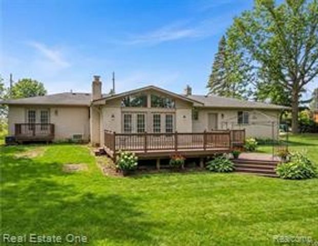 50500 Card Road, Macomb, MI 48044