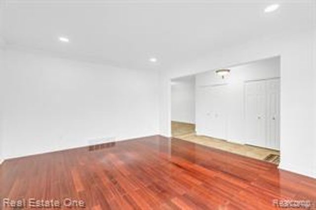 50500 Card Road, Macomb, MI 48044
