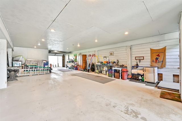 8111 Broadway Street 5, Galveston, TX 77554