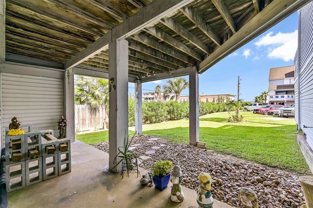 8111 Broadway Street 5, Galveston, TX 77554