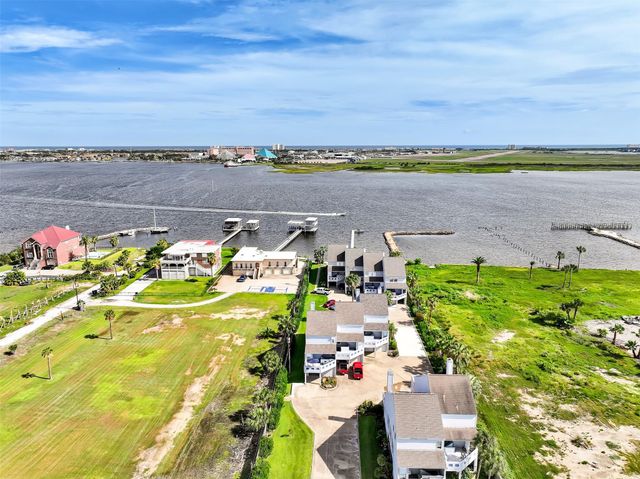 8111 Broadway Street 5, Galveston, TX 77554