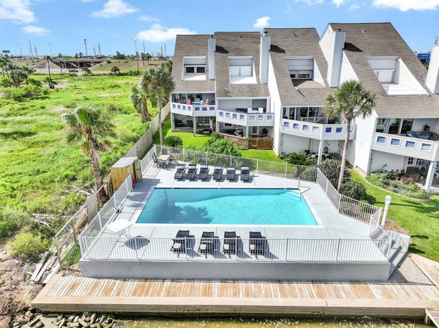 8111 Broadway Street 5, Galveston, TX 77554