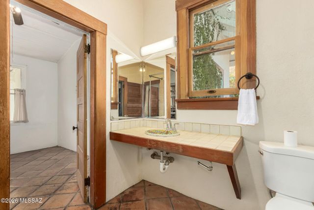 646 E 5th Street, Tucson, AZ 85705