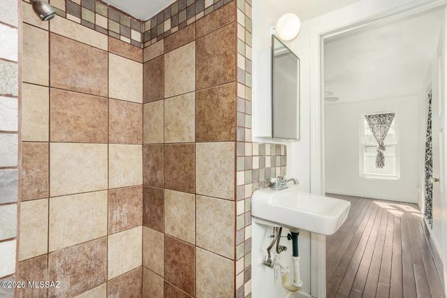 646 E 5th Street, Tucson, AZ 85705