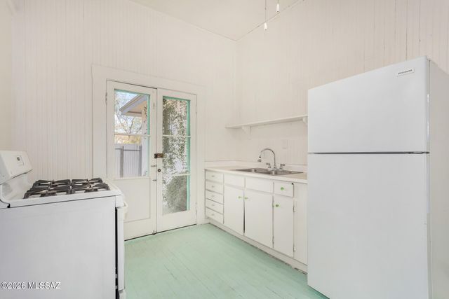 646 E 5th Street, Tucson, AZ 85705