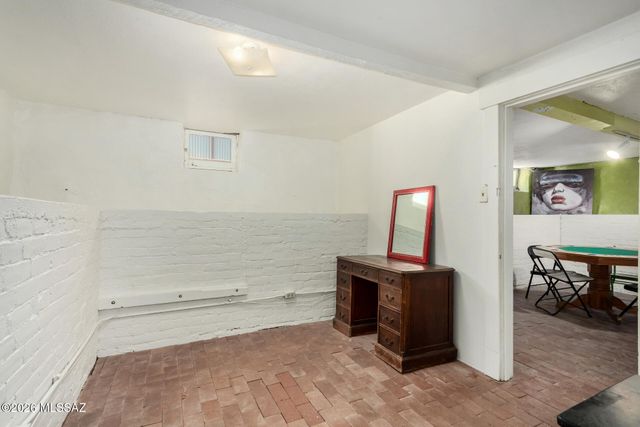 646 E 5th Street, Tucson, AZ 85705